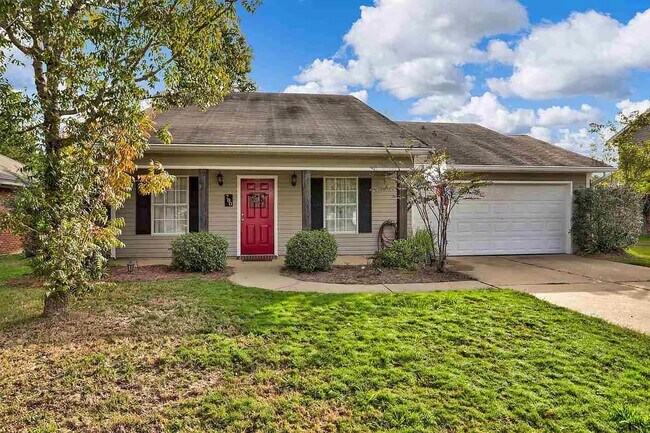 Building Photo - 780 Whippoorwill Dr