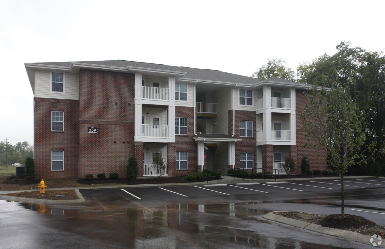 Foto del edificio - Gallatin Park Apartments