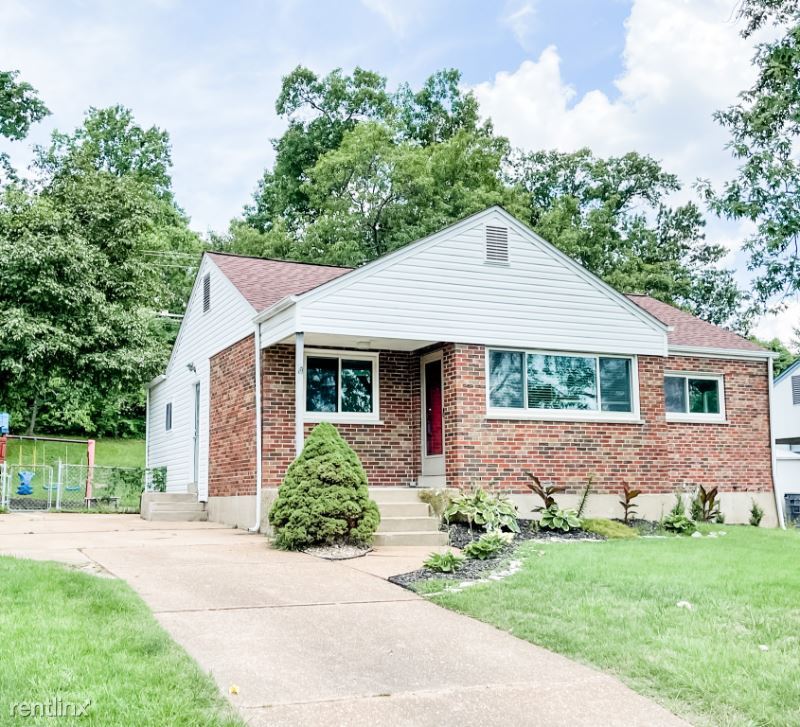 9409 Arban Dr, Crestwood, MO 63126 House Rental in Crestwood, MO