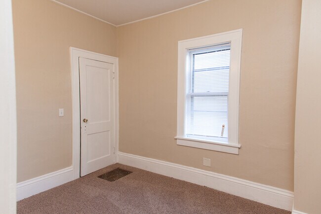 Foto del edificio - COMING SOON!! 3 Bedroom, 1 Bathroom House ...