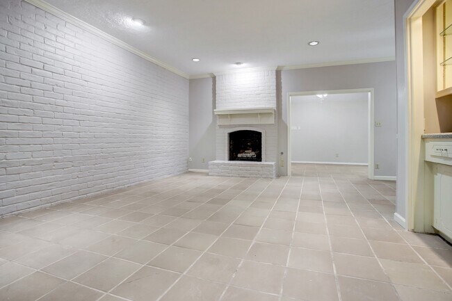 Foto del edificio - 1412 Walnut Bend Ln