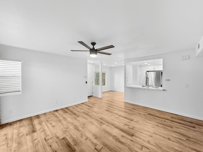 Foto del edificio - Charming 3BD/2BA Townhouse in Chula Vista ...