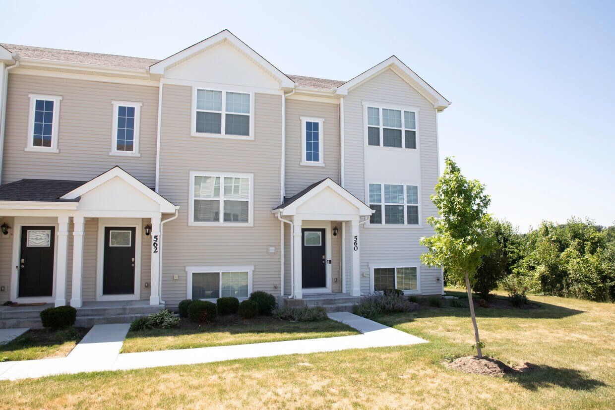 Foto principal - 560 Spring Leaf Dr