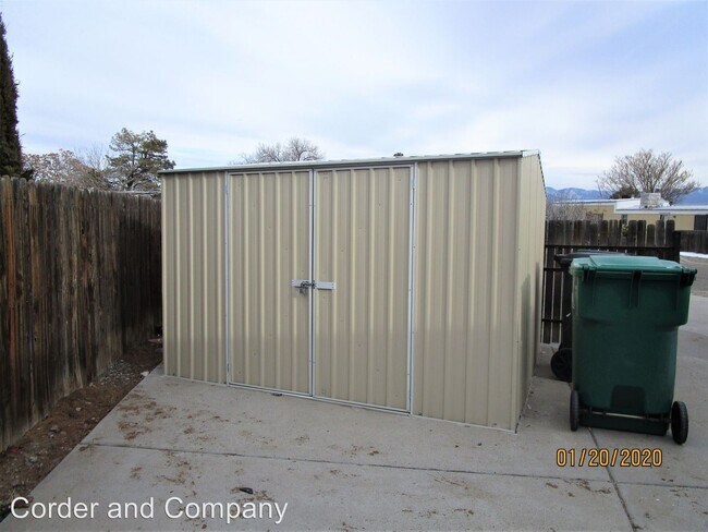 Building Photo - 2 br, 2 bath House - 7 Rancho West  Dr.
