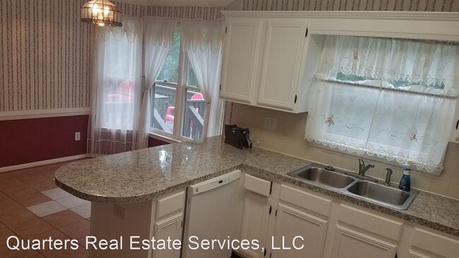 Building Photo - 3 br, 2.5 bath House - 1161 Bent Grass Ln.