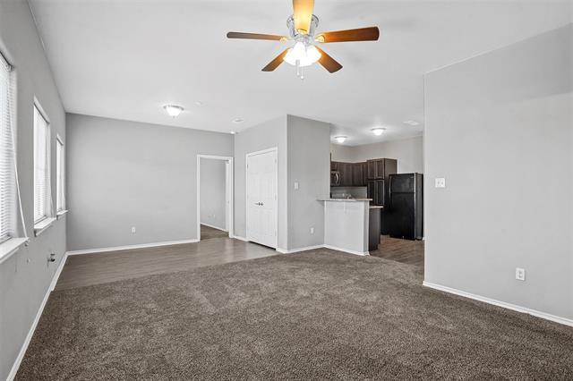 Foto del edificio - 612 Meadow View Ct