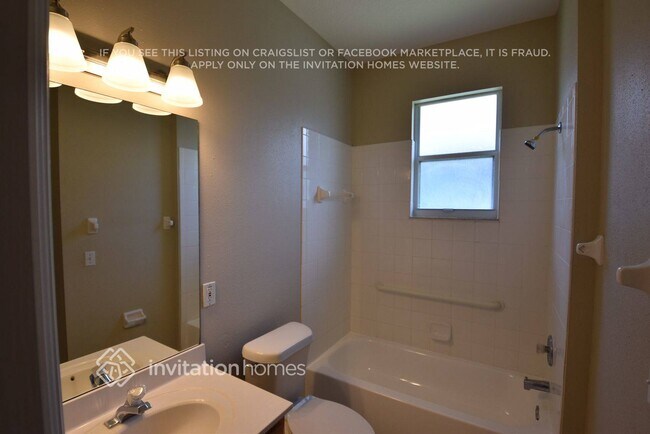 Foto del edificio - 164 Magic Landings Blvd