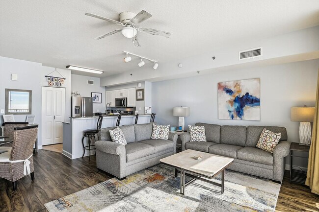 Building Photo - 104 Gulfside Ct