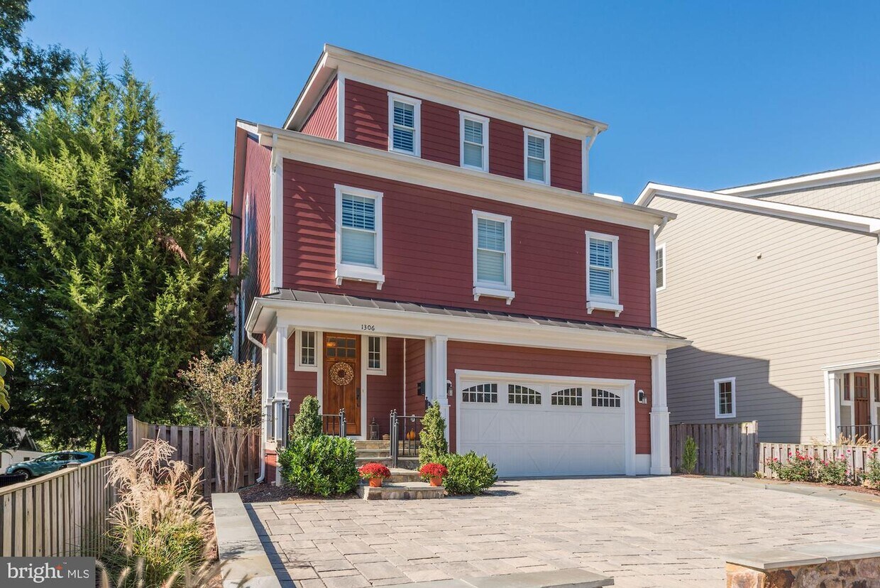 1306 N Stafford St, Arlington, VA 22201 House for Rent in Arlington, VA