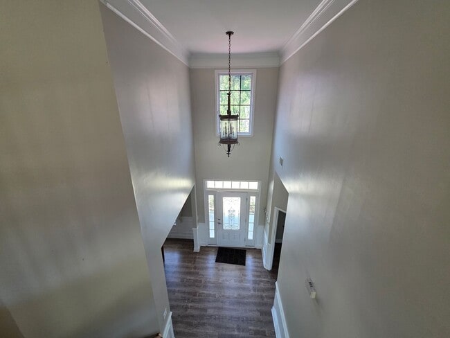 Foto del edificio - 177 Mill House Ln