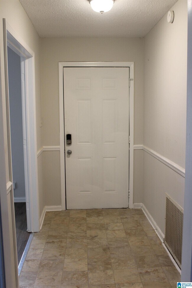 Foto del edificio - 434 Hillside Rd