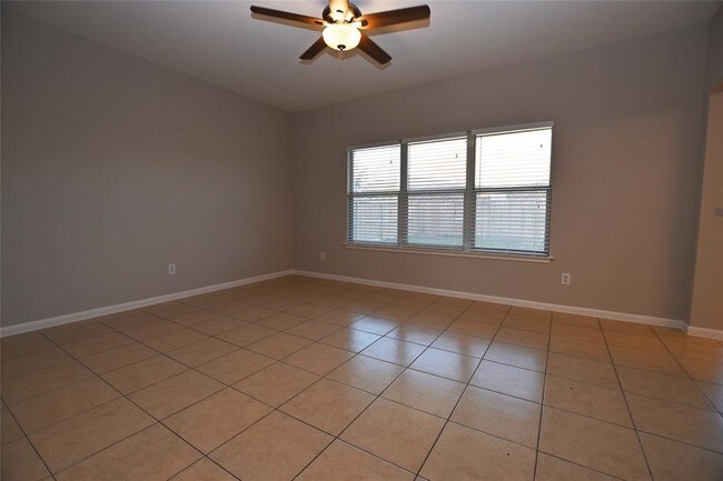 Foto del edificio - 3234 Rainhill Ct