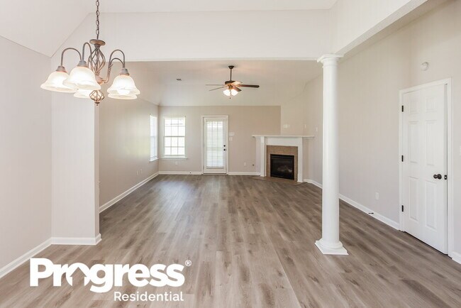 Building Photo - 5880 Keebler Dr