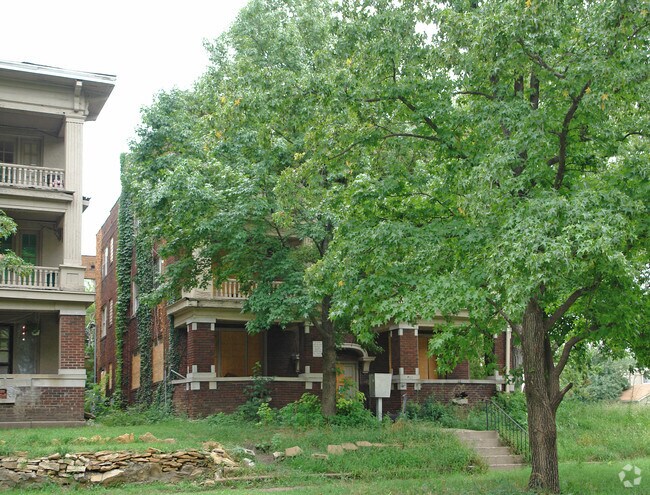 Foto del edificio - 630 SW Taylor St