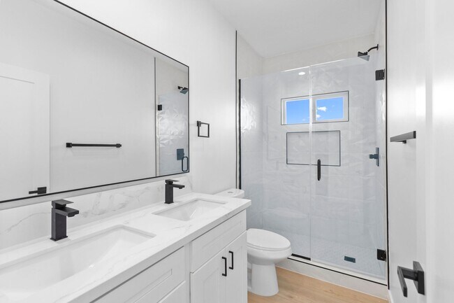 Foto del edificio - 4104-4106 F Street