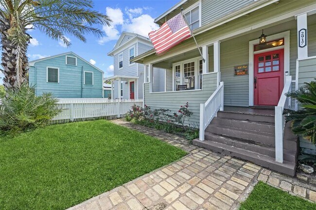 Building Photo - 2917 Avenue Q