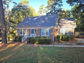 Building Photo - 5416 Cedarwood Dr