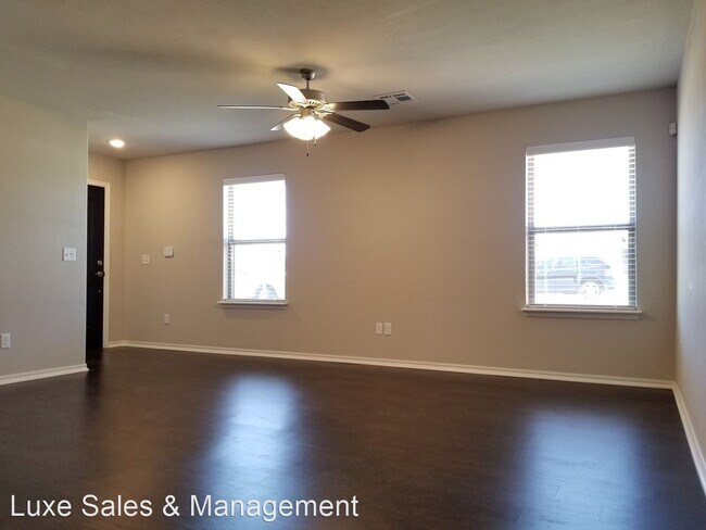 Building Photo - 3 br, 2 bath House - 8815 SW 45th Street