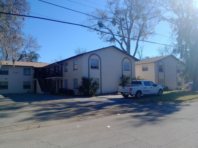 Photo - 1221 Kennedy Rd Apartment