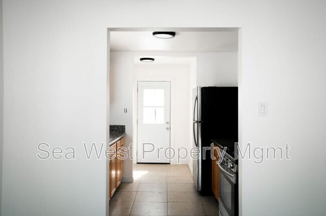 Building Photo - 156 Leucadia Blvd