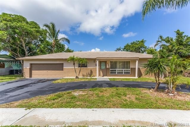 Foto principal - 4341 NW 4th St