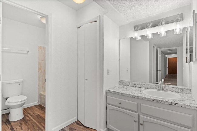 Foto del edificio - 14499 E 1st Dr