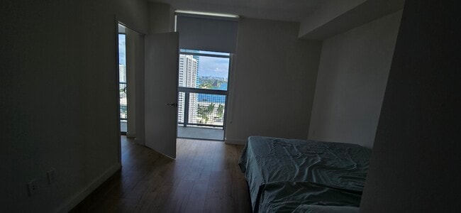 Foto del edificio - 60 NE 14th St