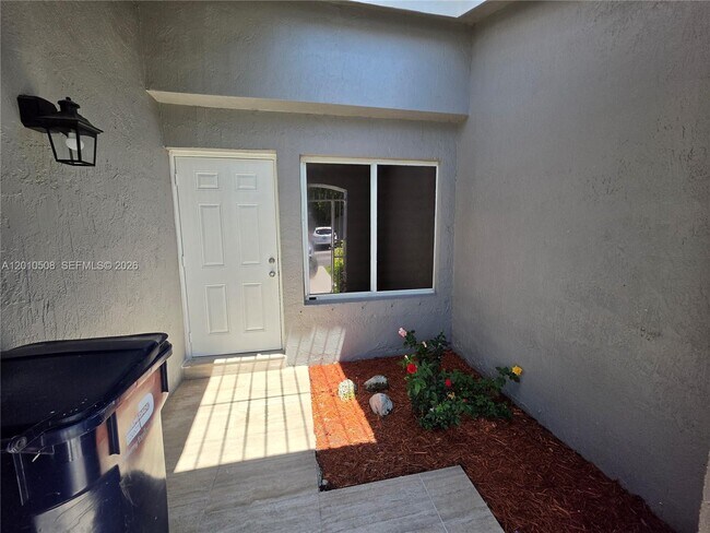 Building Photo - 14775 SW 83rd Ln