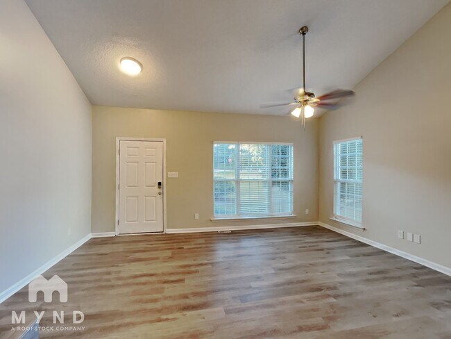 Foto del edificio - 8104 Stone Bridge Ct