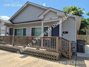 Building Photo - 109 Alcorn St