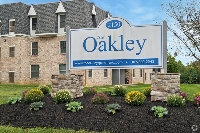 Building Photo - The Oakley