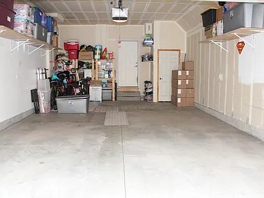 Foto del edificio - 1068 Canyon Meadow Dr