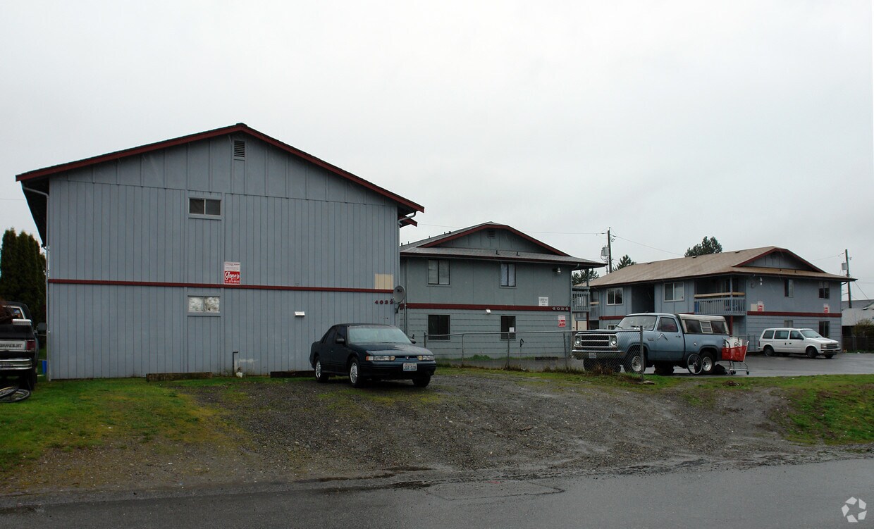 Foto principal - 4028 S Lawrence St