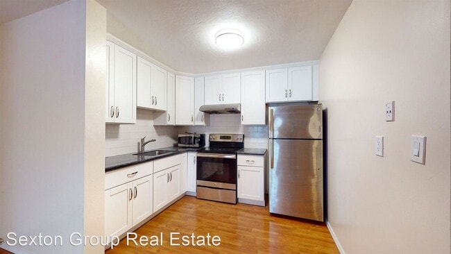 Building Photo - 2 br, 1 bath House - 2 Panoramic Way Apt 202