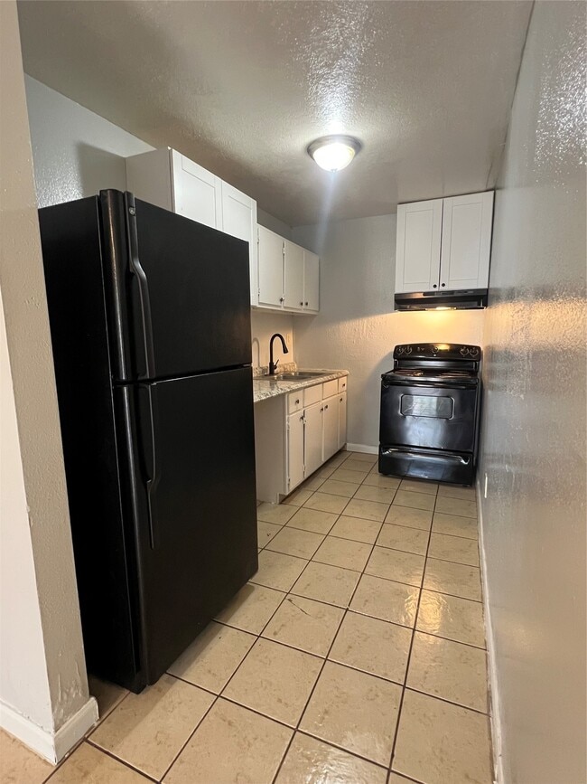 Building Photo - 7518 Morley St