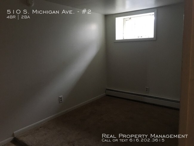 Foto del edificio - 4 Bedroom 2 Bath Walk to Ferris Campus!