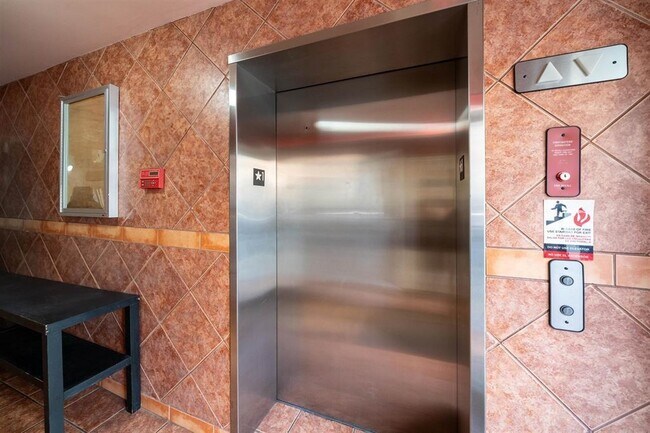 Foto del edificio - 413-415 9th St