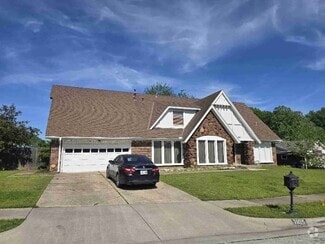 Building Photo - 7105 S 76th E Ave