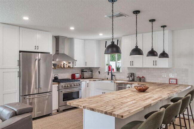 Foto del edificio - 840 W Canton Ave