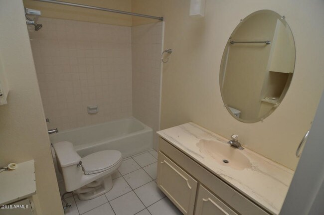 Building Photo - 4301 N 28th St