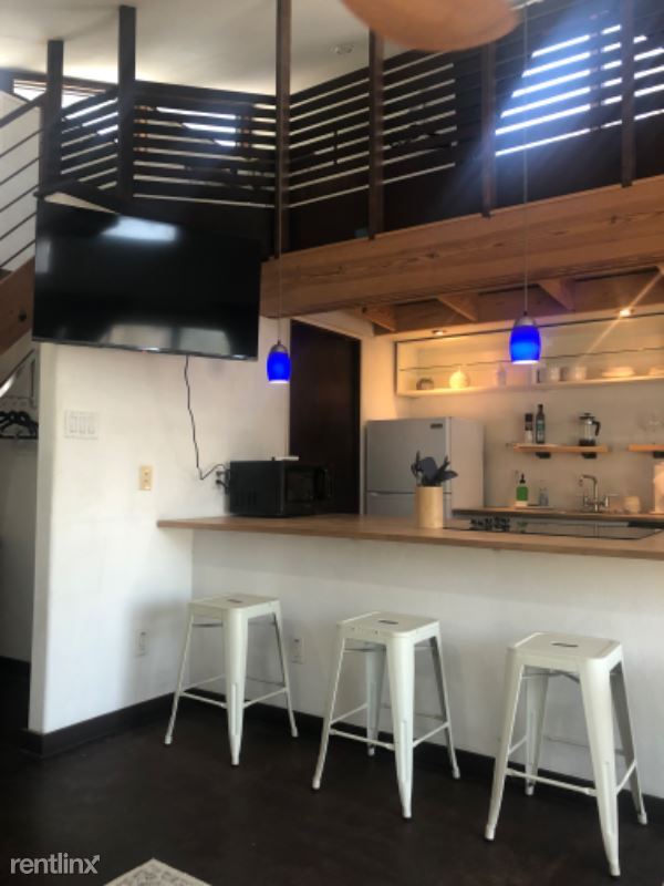 Building Photo - 1 br, 1 bath House - 2015 Riverview St