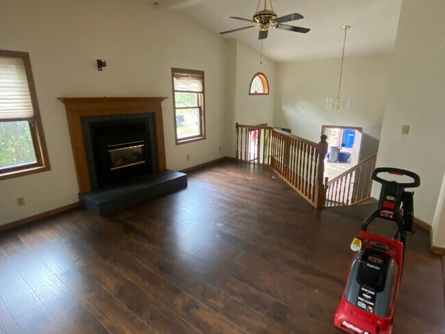 Foto del edificio - W1358 Prairie Pines Rd