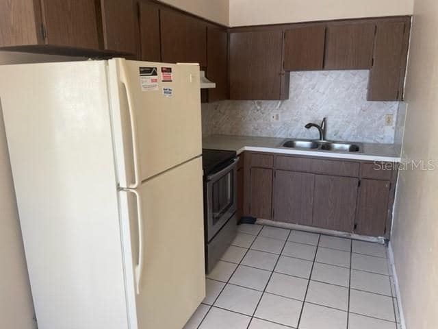 Building Photo - 1100 70th St N