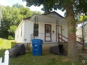 Building Photo - 49 Clay St