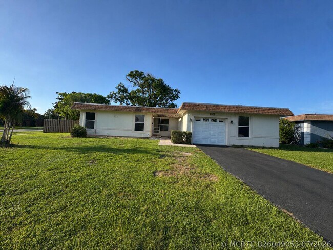 Foto del edificio - 7816 NW 70th Terrace