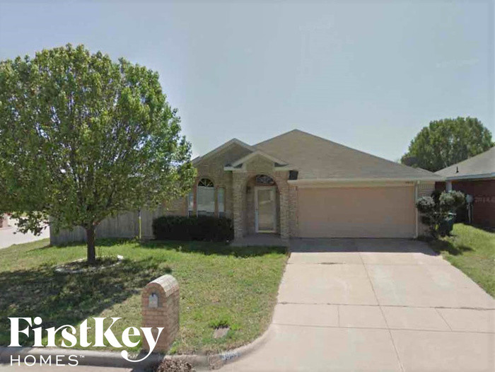 Primary Photo - 3955 Cypress Gardens Dr