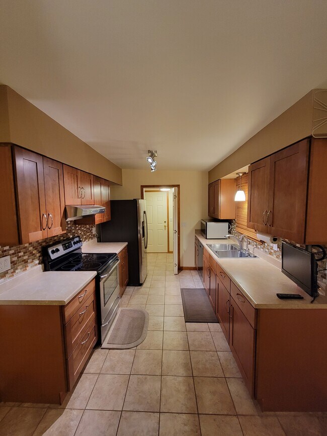 8611 E Calle Bogota, Tucson, AZ 85715 House Rental in Tucson, AZ