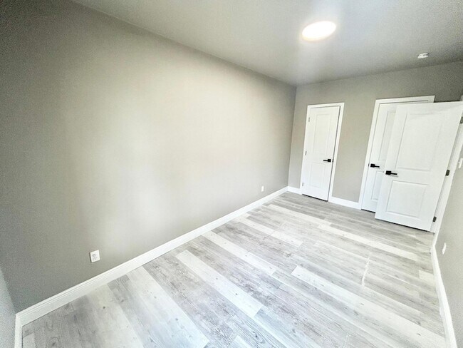 Foto del edificio - 3964 Washington Street Unit 2f