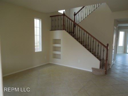 Building Photo - 10814 Drake Ridge Ave