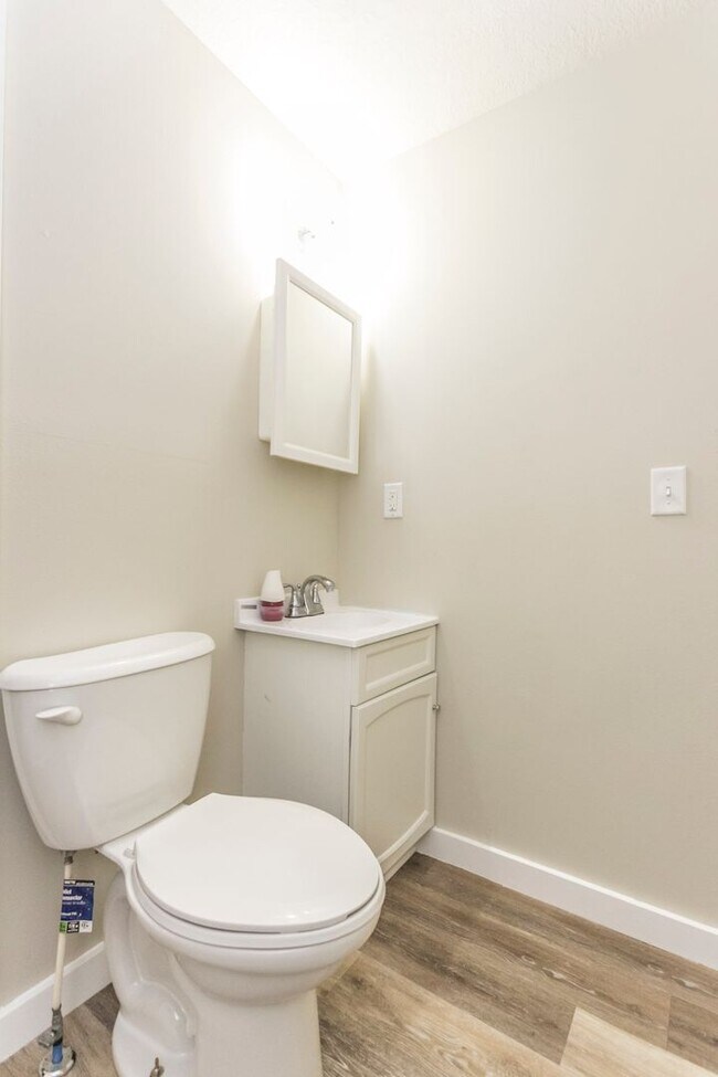 Foto del edificio - 115 3rd St NW